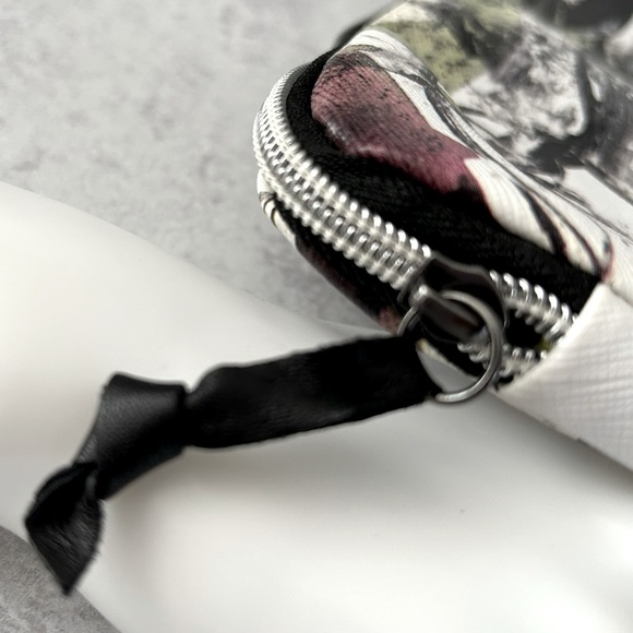 Proenza Schouler Mobile Device Tablet iPad Sleeve Clutch - Picture 8 of 8